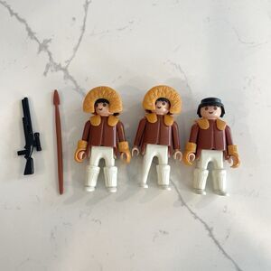 Playmobil Geobra 1974 Figures Inuit Eskimo Artic 3 People And Accessories